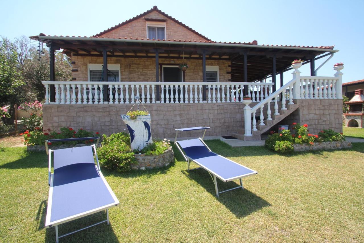 Villa Panagiotis Anna View Nea Poteidaia Exterior foto